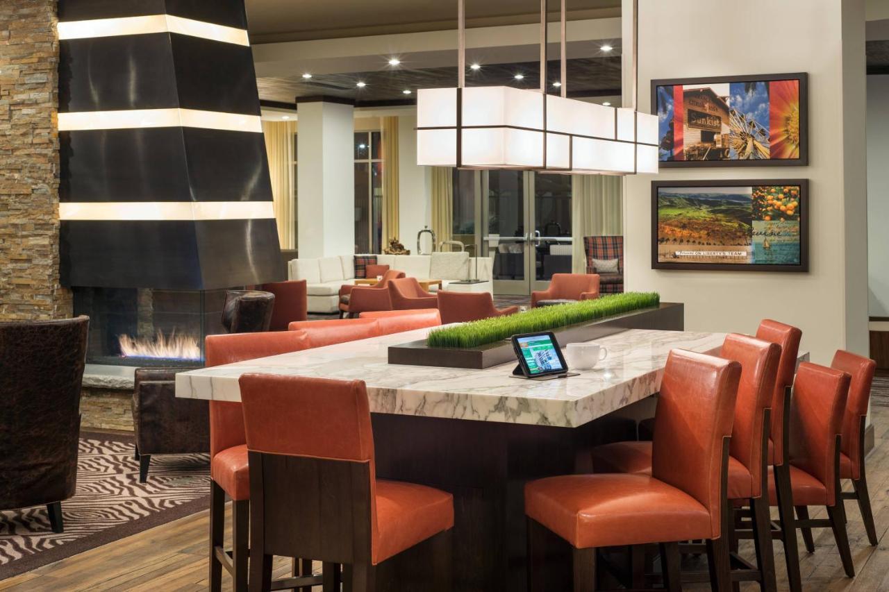 Courtyard By Marriott Irvine Spectrum Luaran gambar